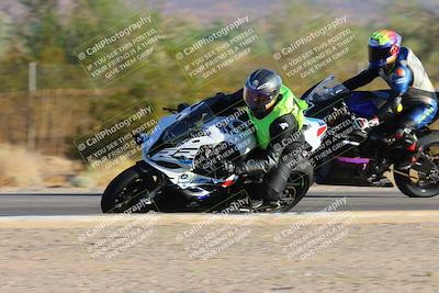 media/Oct-06-2024-Race Pace (Sun) [[d7d39ec7ad]]/3-Turn 2 Inside Pans (8am)/